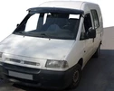 Козирьок на лобове скло (чорний глянець, 5мм) для Citroen Jumpy 1996-2007 рр - 1