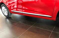 Накладки на дверний молдинг (нерж) Carmos - Турецька сталь для Renault Clio V 2019- рр