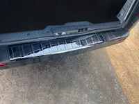 Накладка на задній бампер Чорний хром (нерж) для Nissan NV300/Primastar 2016-рр