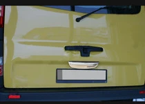 Хром планка над номером (нижня, нерж) OmsaLine - Італійська нержавійка для Nissan Primastar 2002-2014 рр