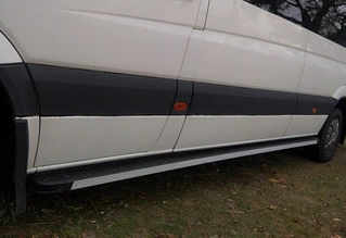 Бокові пороги Maya (2 шт., алюміній) Середня база для Volkswagen Crafter 2006-2016 рр