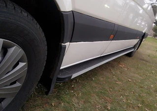 Бокові пороги Maya (2 шт., алюміній) Середня база для Volkswagen Crafter 2006-2016 рр