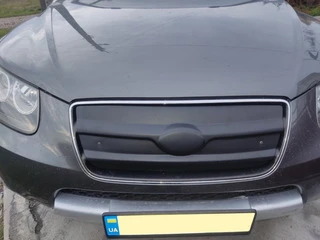 Зимова решітка 2005-2010 (верхня) Матова для Hyundai Santa Fe 2 рр