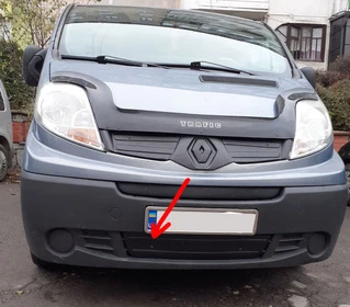 Зимова нижня накладка на решітку (під номером) 2007-2015, Матова для Renault Trafic рр