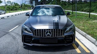 Комплект обвісів з повним заднім бампером (дизайн Black Mamba C63GT) для Mercedes C-сlass W205 2014-2021рр