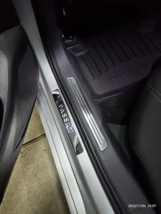 Накладки на внутрішні пороги OmsaLine (4 шт, нерж) для Volkswagen Passat B8 2015-2023 рр