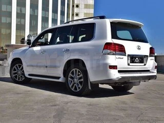 Комплект обвісів 2012-2016 (F-Sport, під фарбування) для Lexus LX570/450d