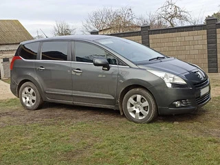 Накладки на ручки (4 шт) Carmos - Турецька сталь для Peugeot 5008 2009-2016рр
