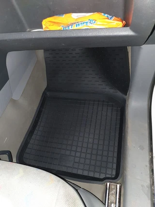 Гумові килимки з бортом (2 шт, Polytep) для Volkswagen Caddy 2010-2015 рр