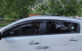 Вітровики (4 шт, HIC) для Kia Sportage 2010-2015 рр