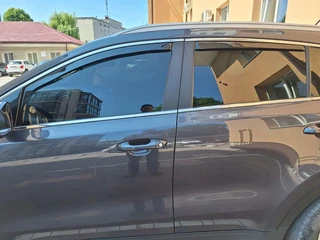 Вітровики вставні (Esa, 4 шт) для Kia Sportage 2015-2021 рр