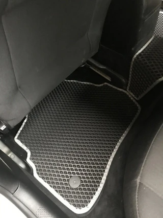 Килимки EVA (чорні) для Volkswagen Passat B5 1997-2005 рр