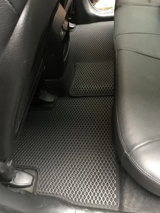 Килимки 2012-2014 (EVA, чорні) для Kia Sorento II XM рр