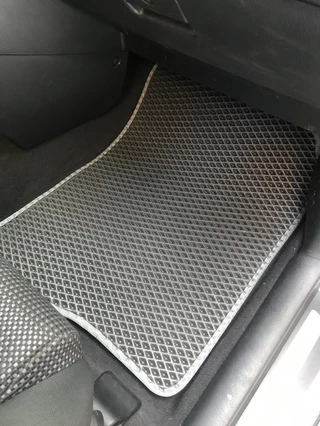 Килимки EVA (чорні) для Toyota Corolla Verso 2004-2009 рр