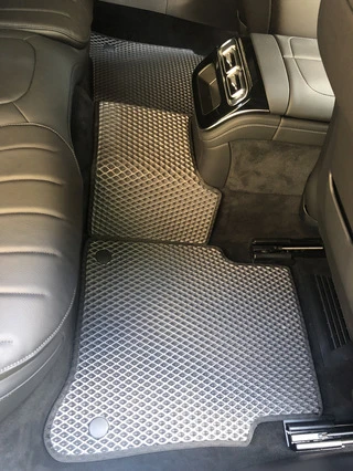 Килимки EVA (чорні) для Mercedes S-сlass W223
