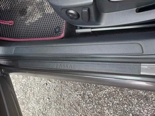 Накладки на пороги DDU (4 шт, пластик) для Volkswagen Passat СС 2008- рр