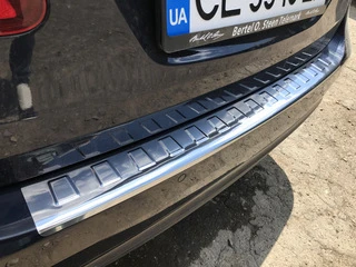 Накладка на задній бампер Carmos (нерж) для Mercedes B-class W246 2011-2018рр