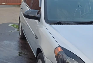 Накладки на дзеркала BMW-Style (2 шт) для Hyundai Accent 2006-2010 рр