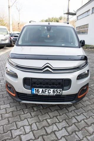 Дефлектор капоту (EuroCap) для Opel Combo 2019- рр