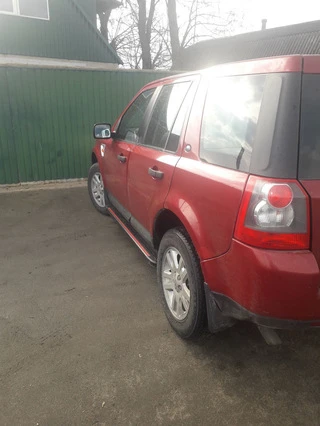 Бокові пороги Maya Red (2 шт., алюміній) для Land Rover Freelander II