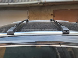 Поперечний багажник WingBar V2 (2шт, алюміній) Чорний колір для Ауди Q7 2005-2015 рр