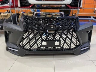 Передній бампер Lexus-design V1 для Toyota Hilux 2015- рр