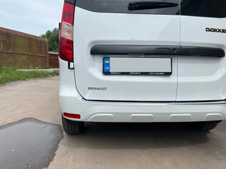Накладка на задній бампер Carmos (нерж) для Dacia Dokker 2013-2022 рр