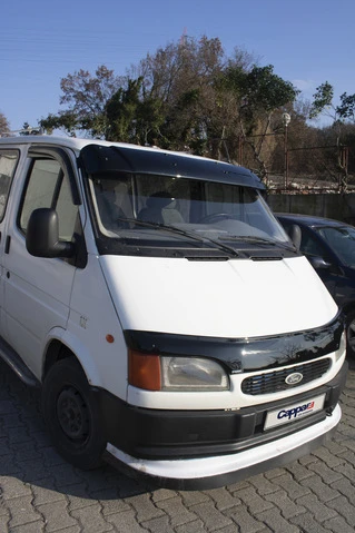Козирьок на лобове скло (чорний глянець, 5мм) для Ford Transit 1991-2000 рр