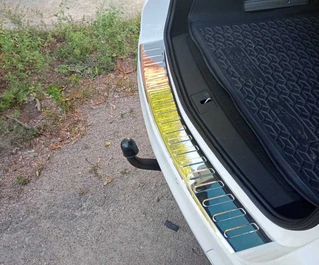 Накладка на задній бампер V-1 Carmos (SW, нерж) для Opel Astra J 2009-2015 рр