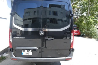 Кромка заднього скла V-2 Carmos (2 шт, нерж) для Mercedes Sprinter W907/W910 2018- рр