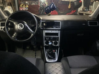 Накладки на панель Чорний рояль для Volkswagen Golf 4