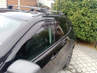 Вітровики (4 шт, HIC) для Jeep Compass 2016- рр