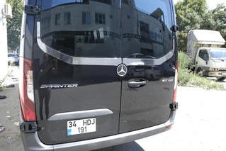 Кромка заднього скла V-2 Carmos (2 шт, нерж) для Mercedes Sprinter W907/W910 2018- рр