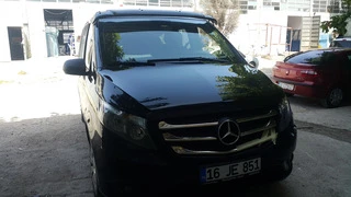 Козирьок на лобове скло (чорний глянець, 5мм) для Mercedes Vito / V-class W447 2014- рр