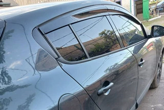 Вітровики HB (4 шт., Sunplex Sport) для Renault Megane III 2009-2016 рр
