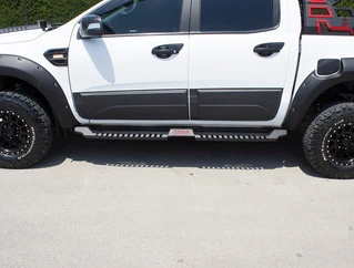 Боковые пороги Dakar V2 без LED (2 шт, металл) для Isuzu D-Max 2019- рр