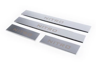 Накладки на пороги Carmos на верхню частину частину (нерж) для Dodge Nitro 2007- рр