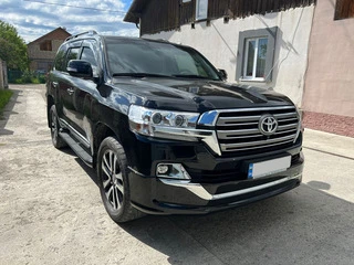 Комплект обвісів 2016-2025 (Executive 2019) Чорний колір для Toyota Land Cruiser 200
