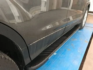 Бокові пороги Bosphorus Grey (2 шт., Алюміній) З пофарбованим листям на дверях для Ford Kuga/Escape 2013-2019 рр