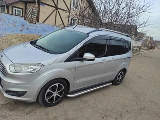 Бокові пороги Premium (2 шт., нерж) для Ford Courier 2014-2023 рр