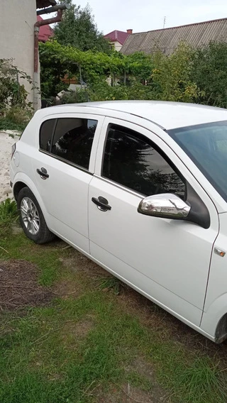 Зовнішня окантовка стекол (нерж) Sedan, Carmos - Турецька сталь для Opel Astra H 2004-2013 рр