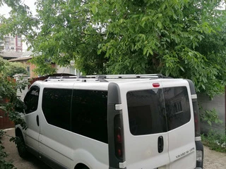 Перемички на рейлінги без ключа (2 шт) Чорний для Renault Trafic 2001-2015 рр