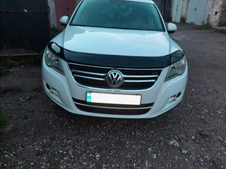 Дефлектор капоту (EuroCap) для Volkswagen Tiguan 2007-2016 рр