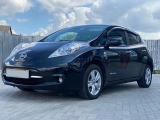 Вітровики (4 шт, HIC) для Nissan Leaf 2010-2017 рр