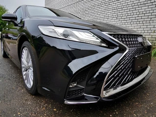 Комплект обвісів Lexus LS style для Toyota Camry 2018-2023 рр