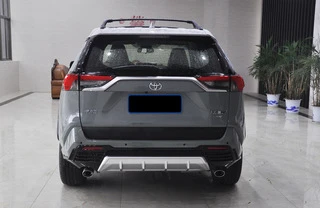 Задній бампер TRD для Toyota Rav 4 2019- рр