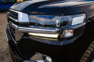 Вії з LED (2016-2025) для Toyota Land Cruiser 200