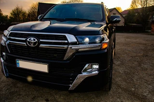 Передні фари 2016-2025 (Executive) для Toyota Land Cruiser 200