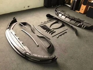 Комплект обвісів Mansoru (натуральний карбон) для Maserati Levante