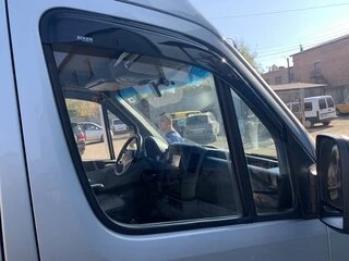 Вітровики (2 шт, Niken) для Volkswagen Crafter 2006-2016 рр